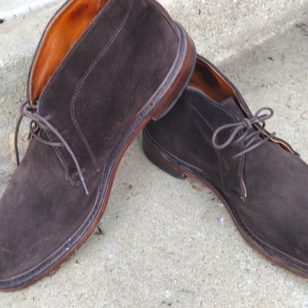 Allen Edmonds Brown Suede Chukka Boot